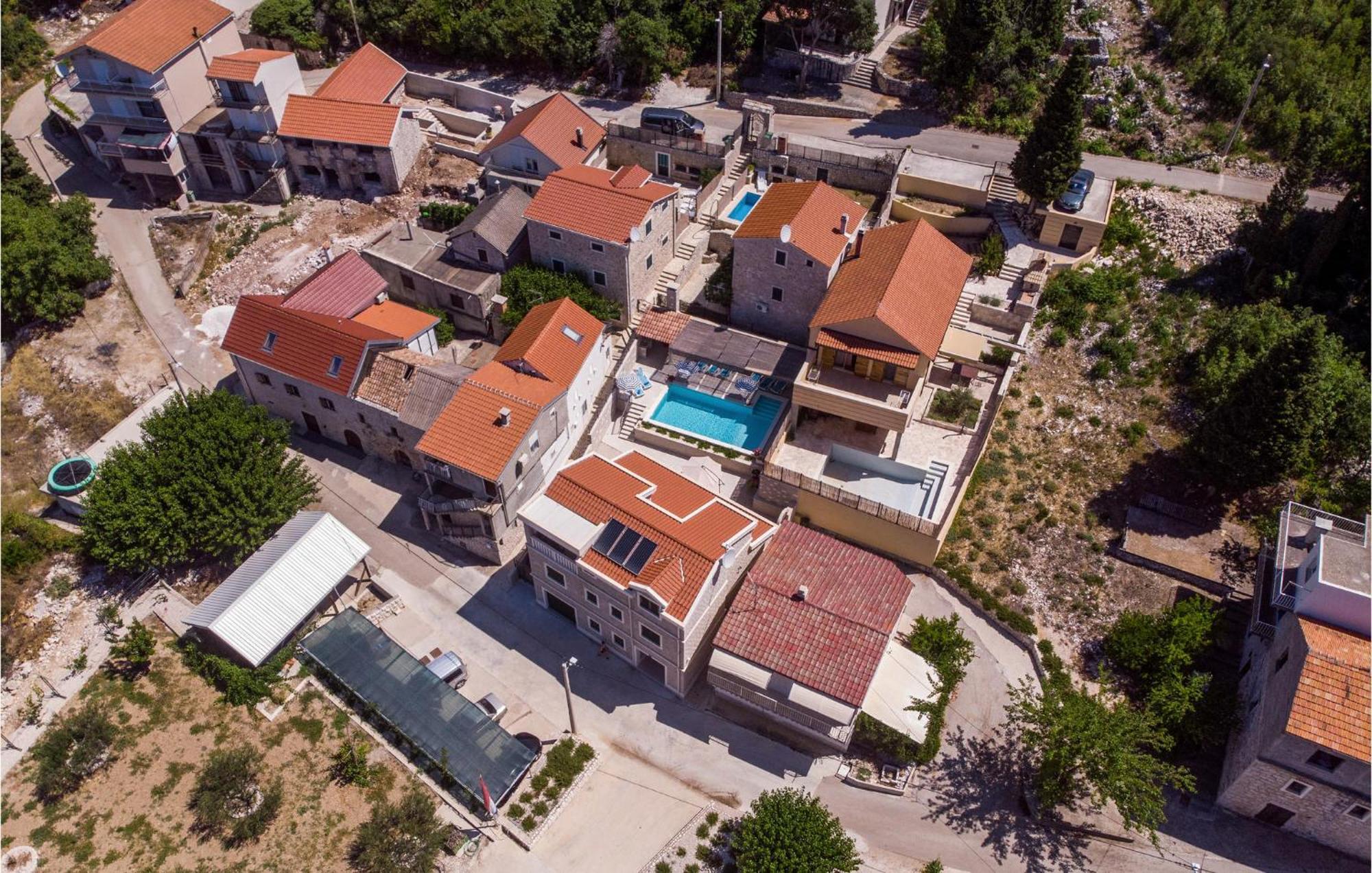 Lovely Home In Klek With House A Panoramic View Bagian luar foto